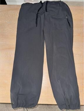 OUTDOOR RESEARCH Joggers Pants Women’s 12 Charcoal Gray Outdoor Zipped Pockets